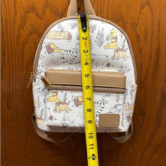 Winnie the Pooh BackPack - Picture 4 of 7